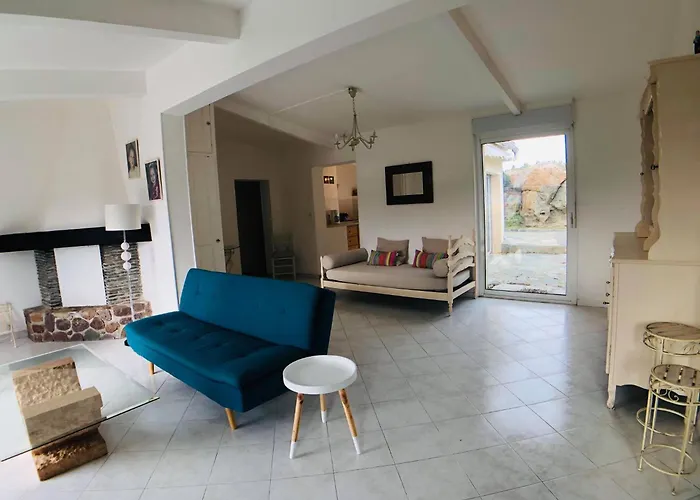 T4 Marine De Davia Villa